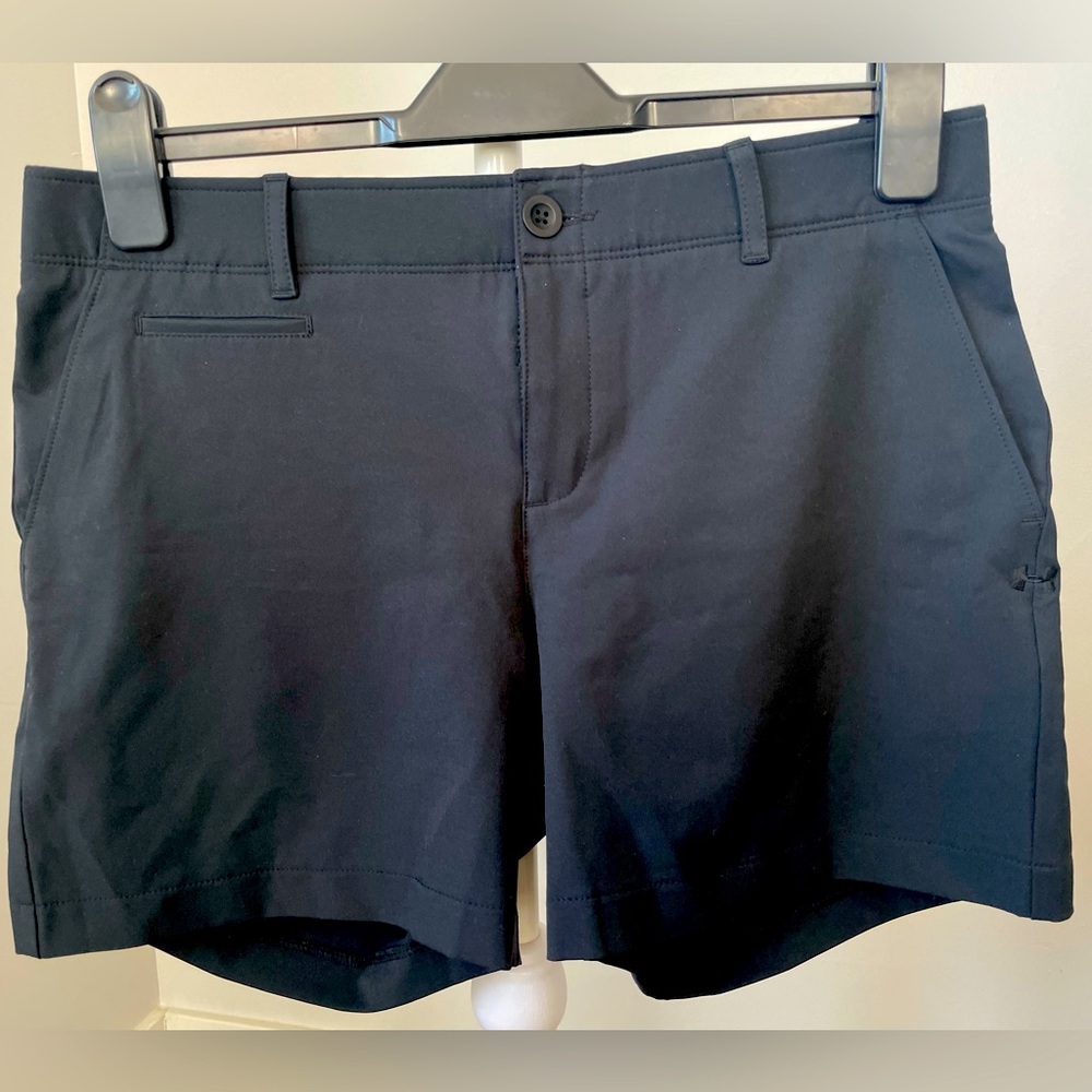 Heat Gear Golf Shorts - UNDER ARMOUR